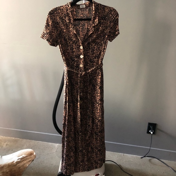 ❌SOLD❌Wilfred Shirt Dress - Picture 3 of 7